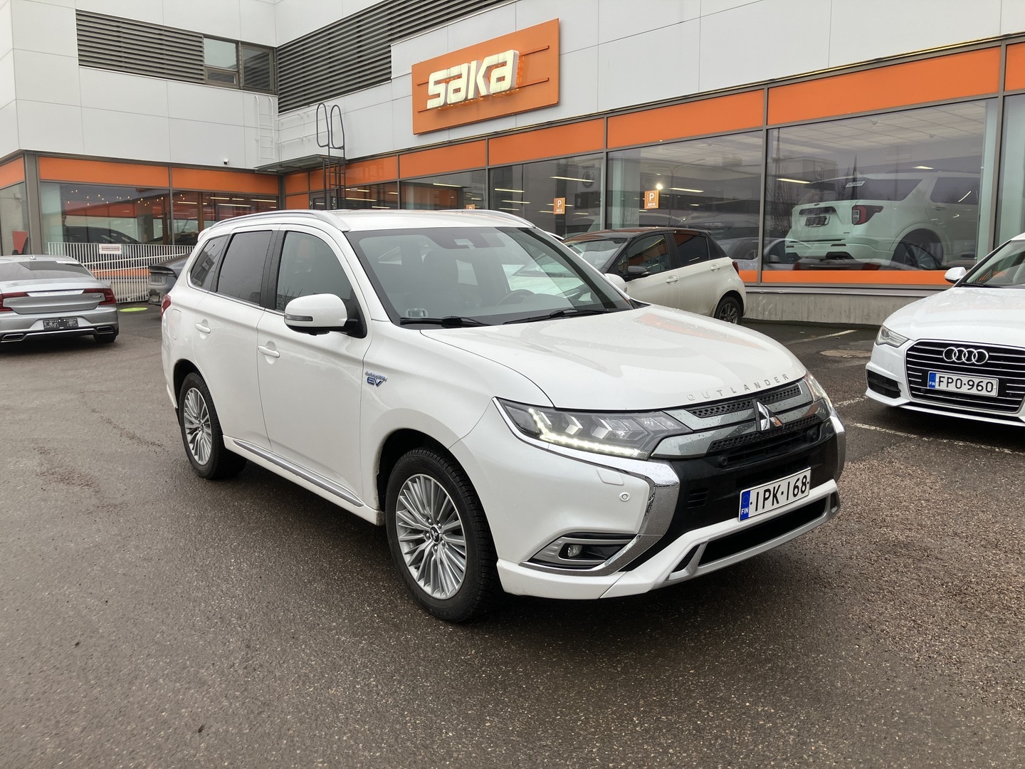 MITSUBISHI Outlander PHEV 2020