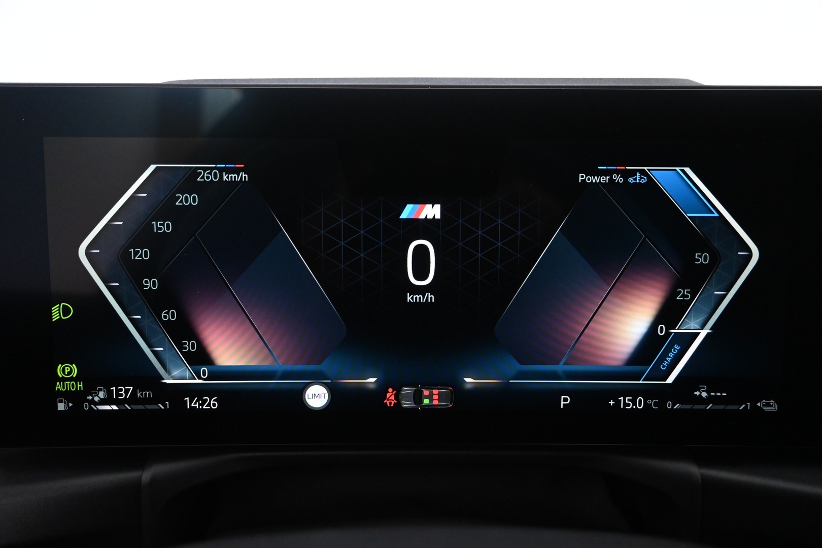 BMW 330 2023
