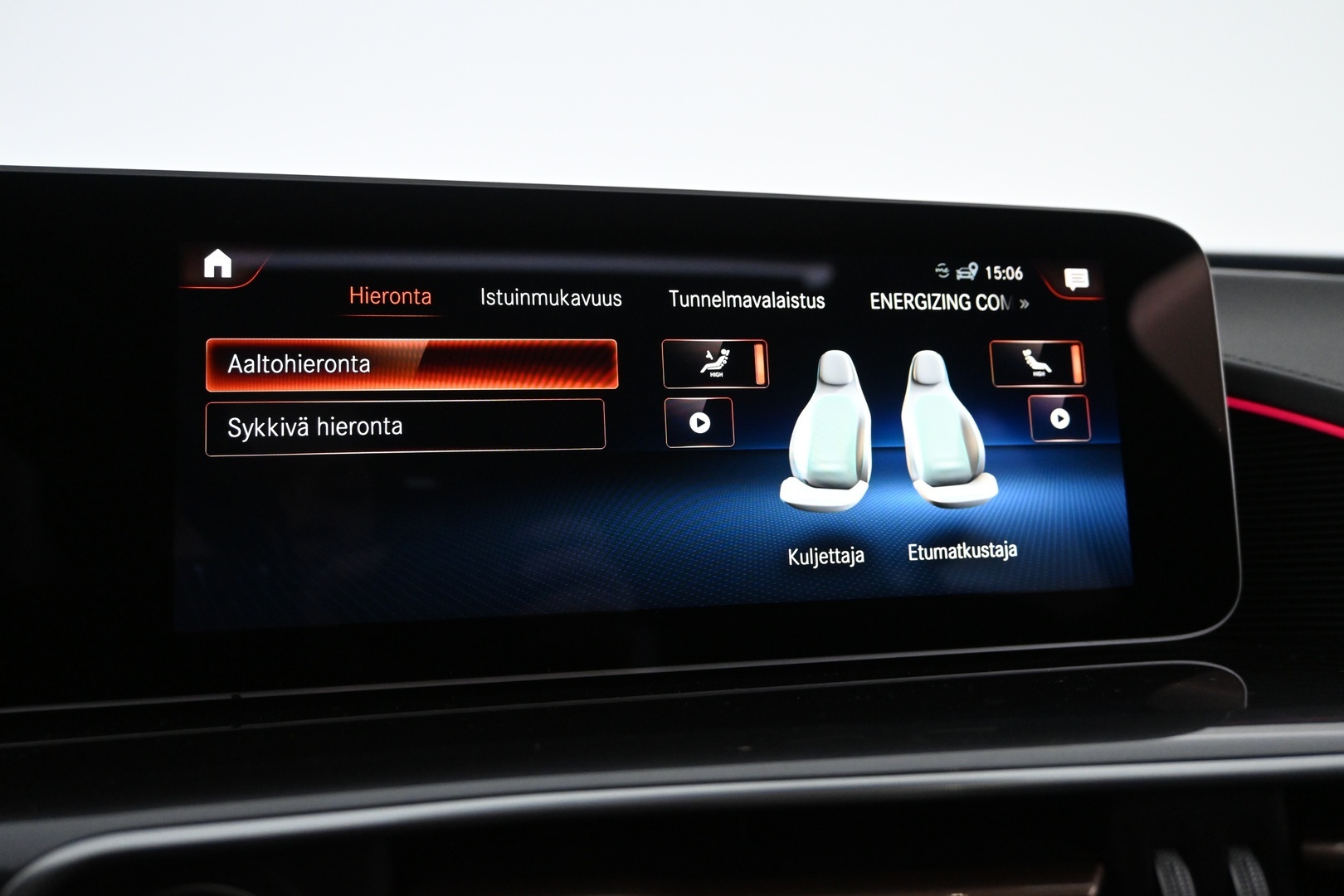 MERCEDES-BENZ EQC 2020