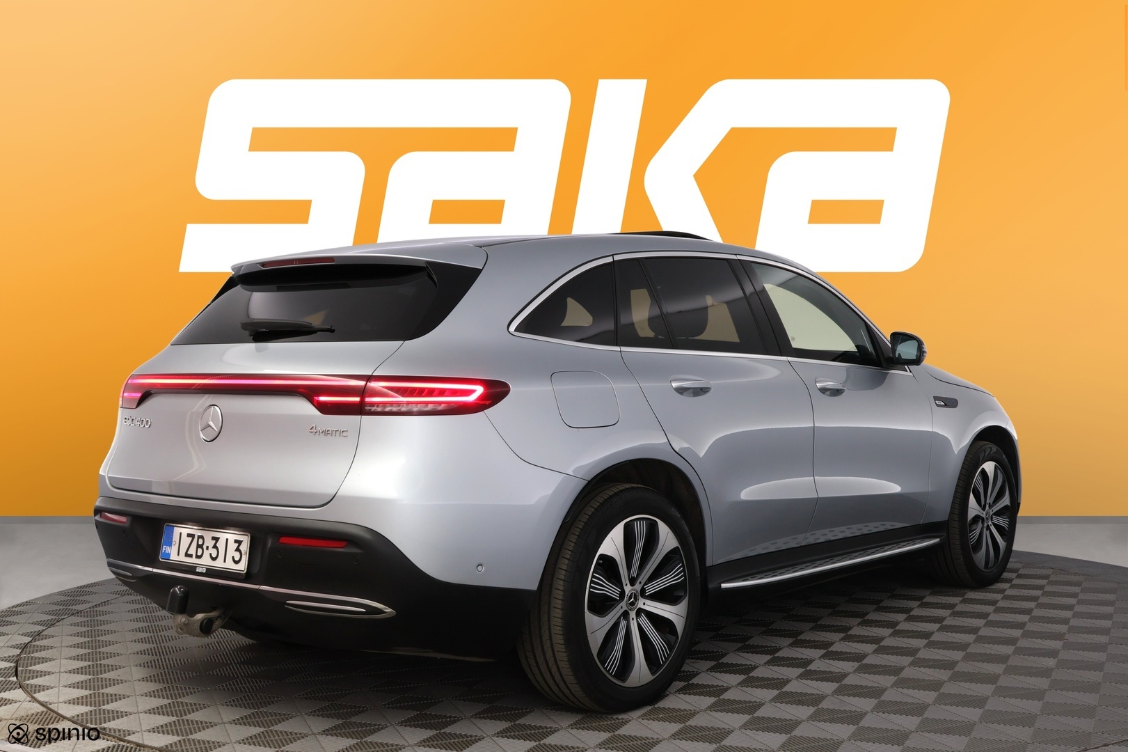 MERCEDES-BENZ EQC 2020