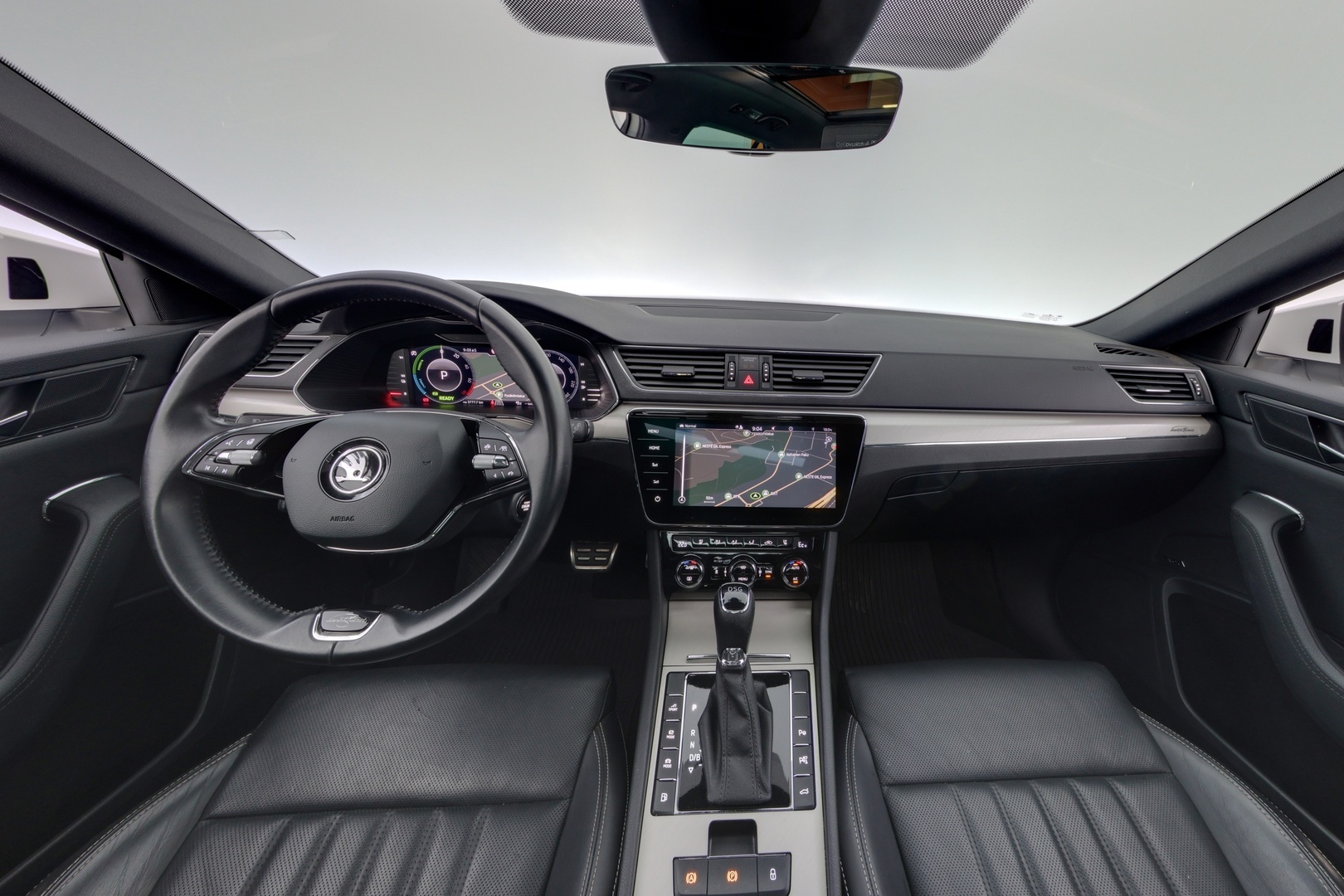 SKODA Superb 2021