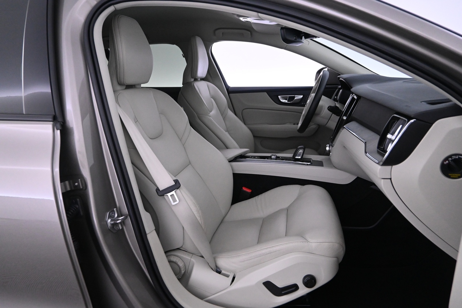 VOLVO V60 Cross Country 2021