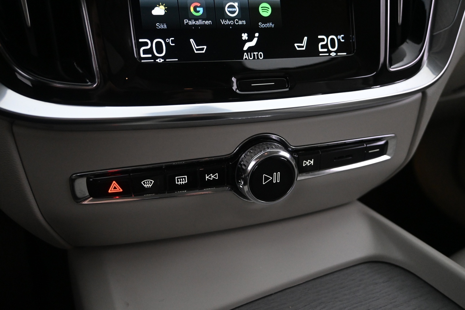 VOLVO V60 Cross Country 2021