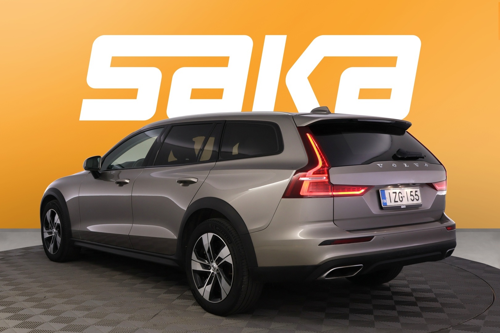 VOLVO V60 Cross Country 2021