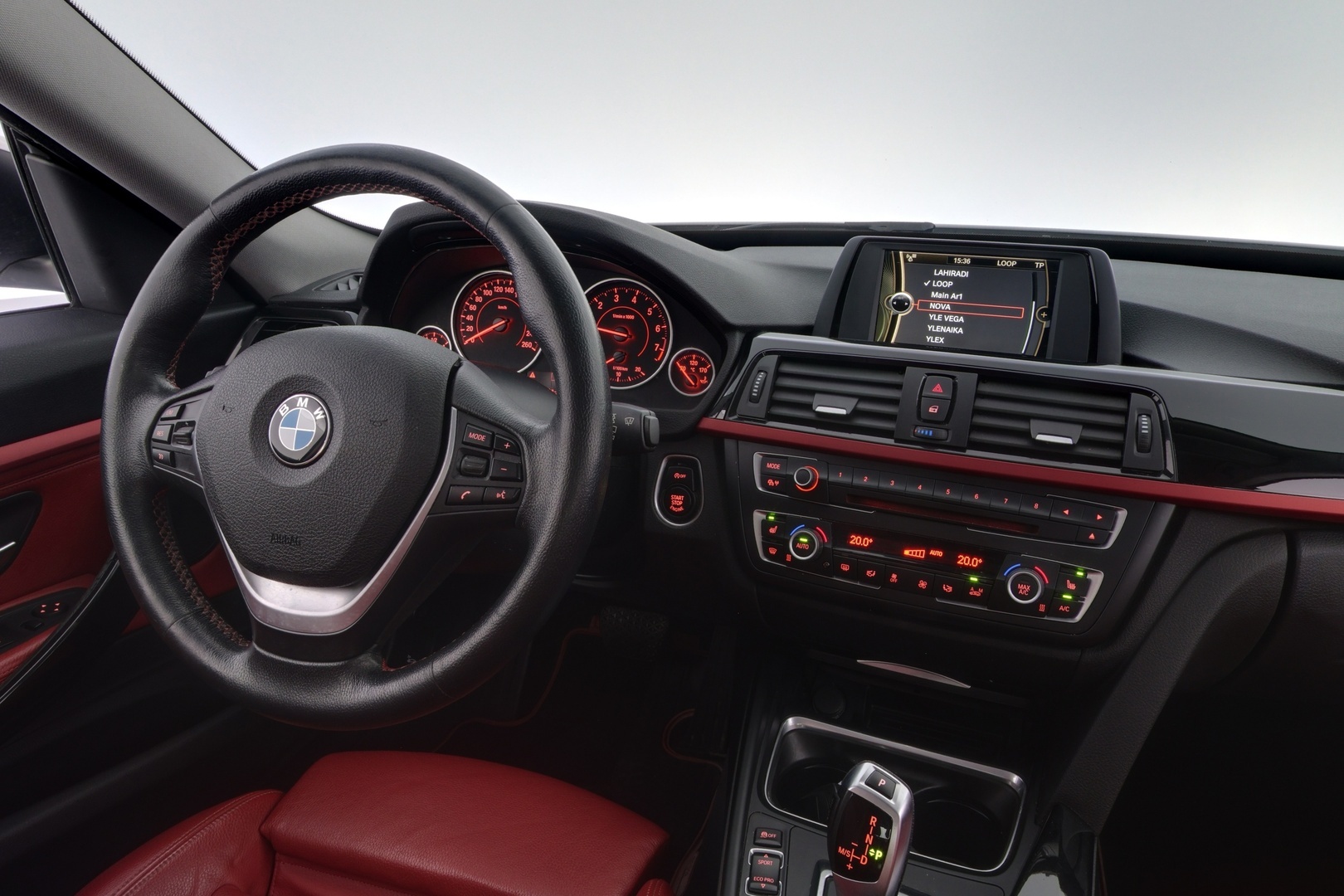 BMW 320 Gran Turismo 2014