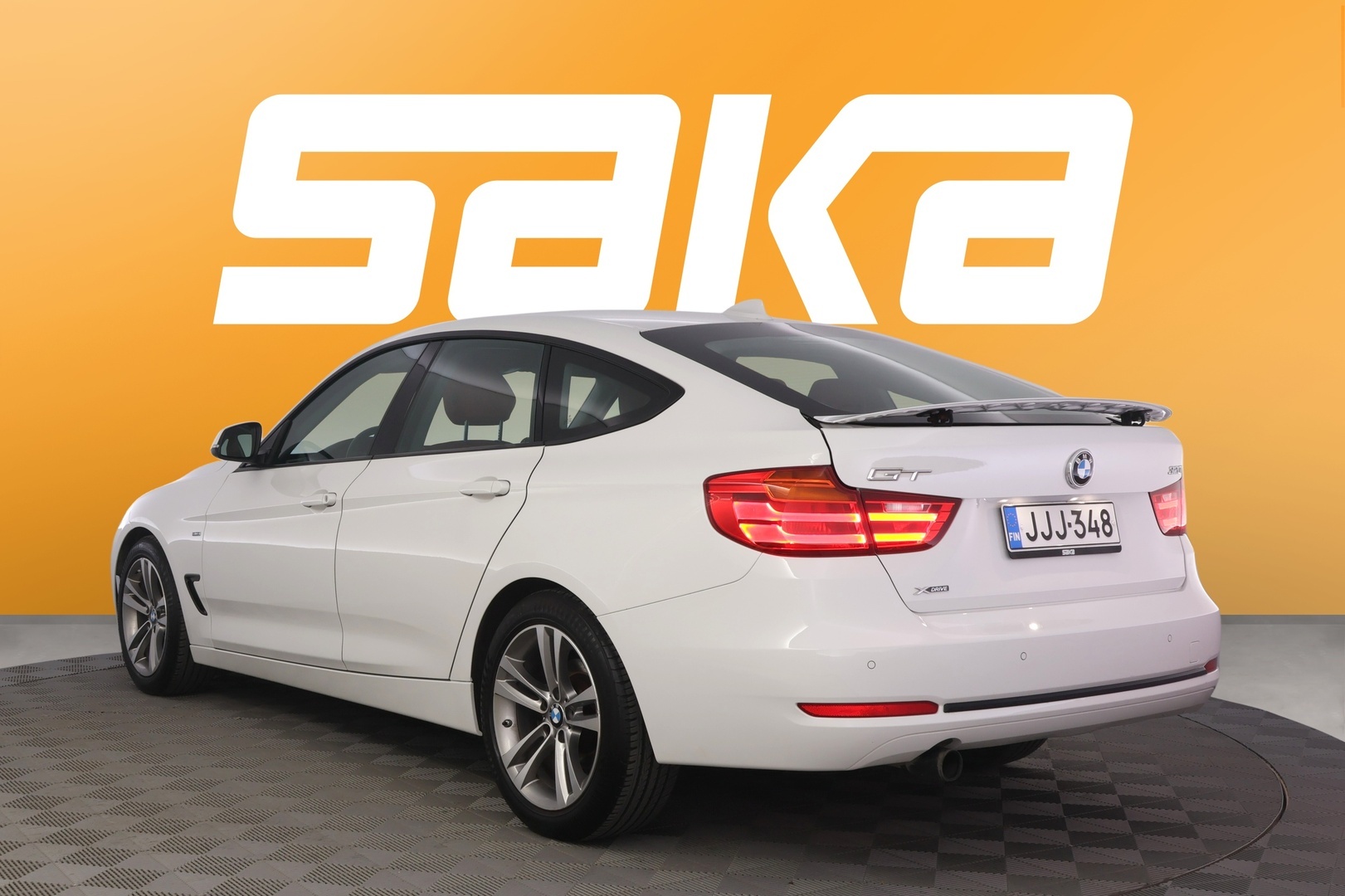 BMW 320 Gran Turismo 2014