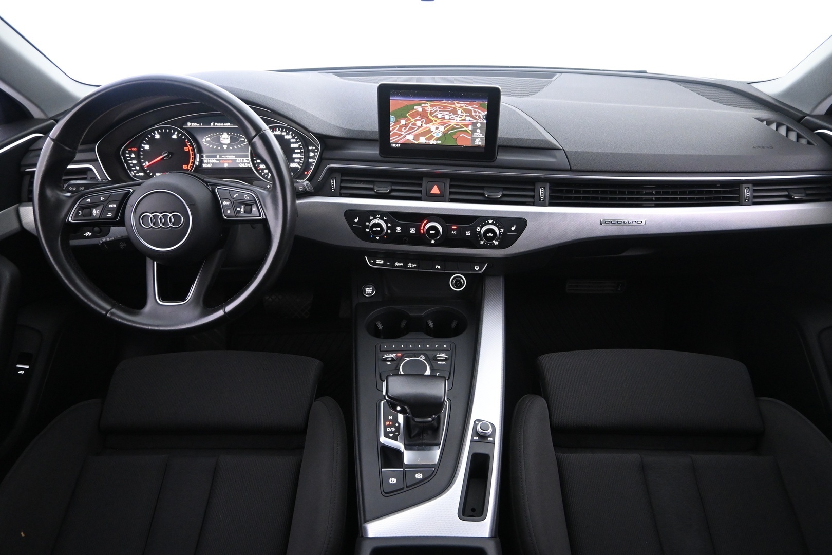 AUDI A4 2016
