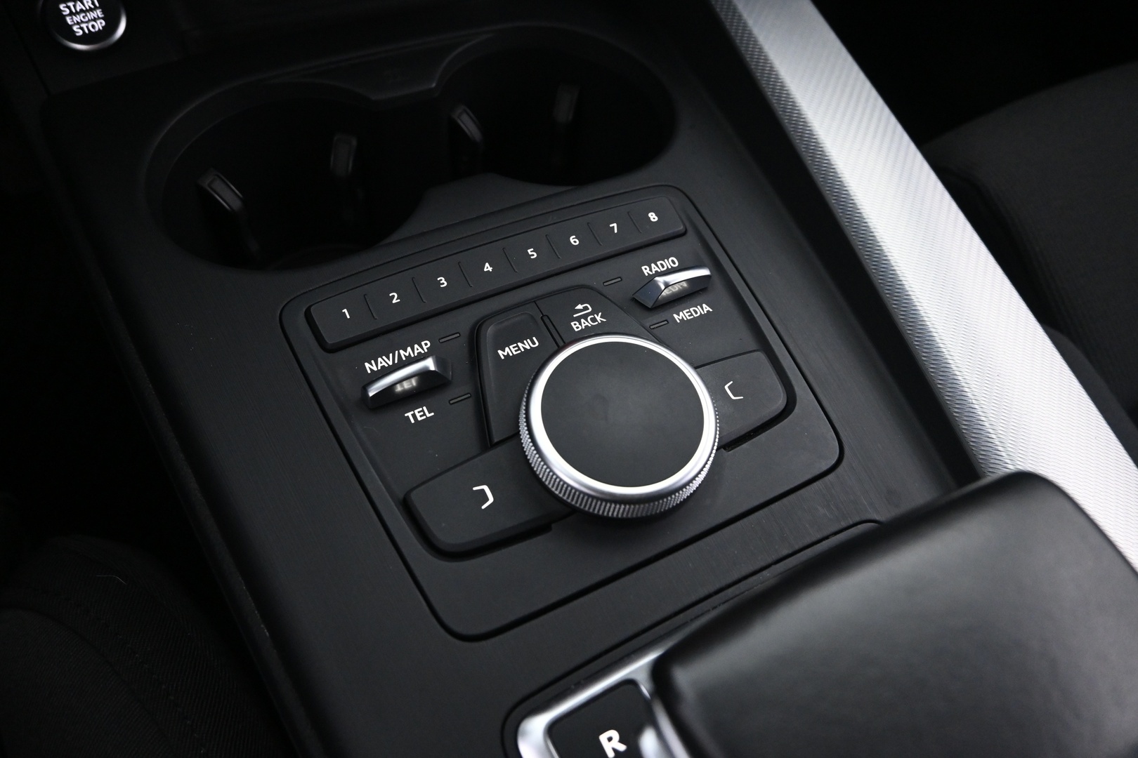 AUDI A4 2016