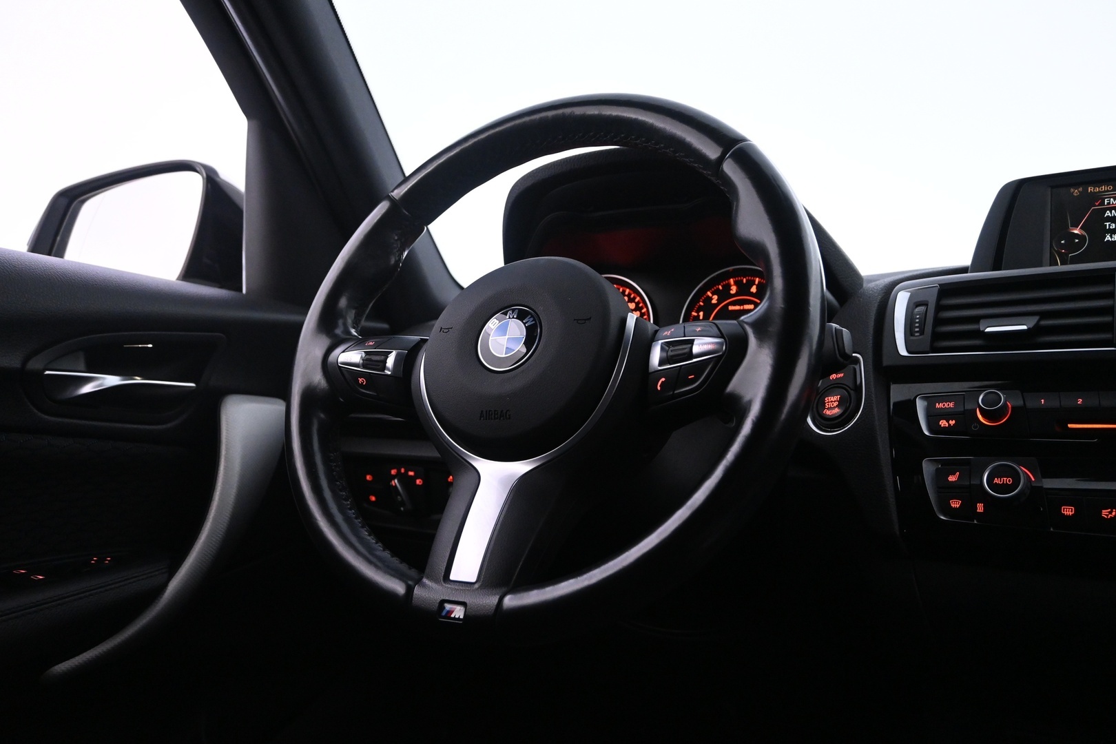 BMW 118 2017
