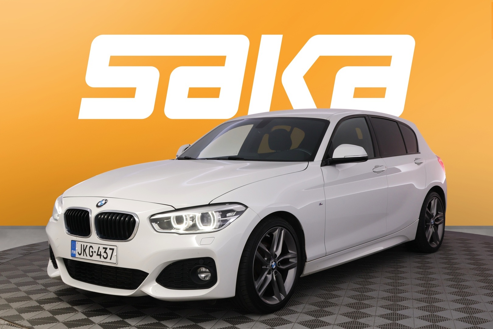 BMW 118 2017