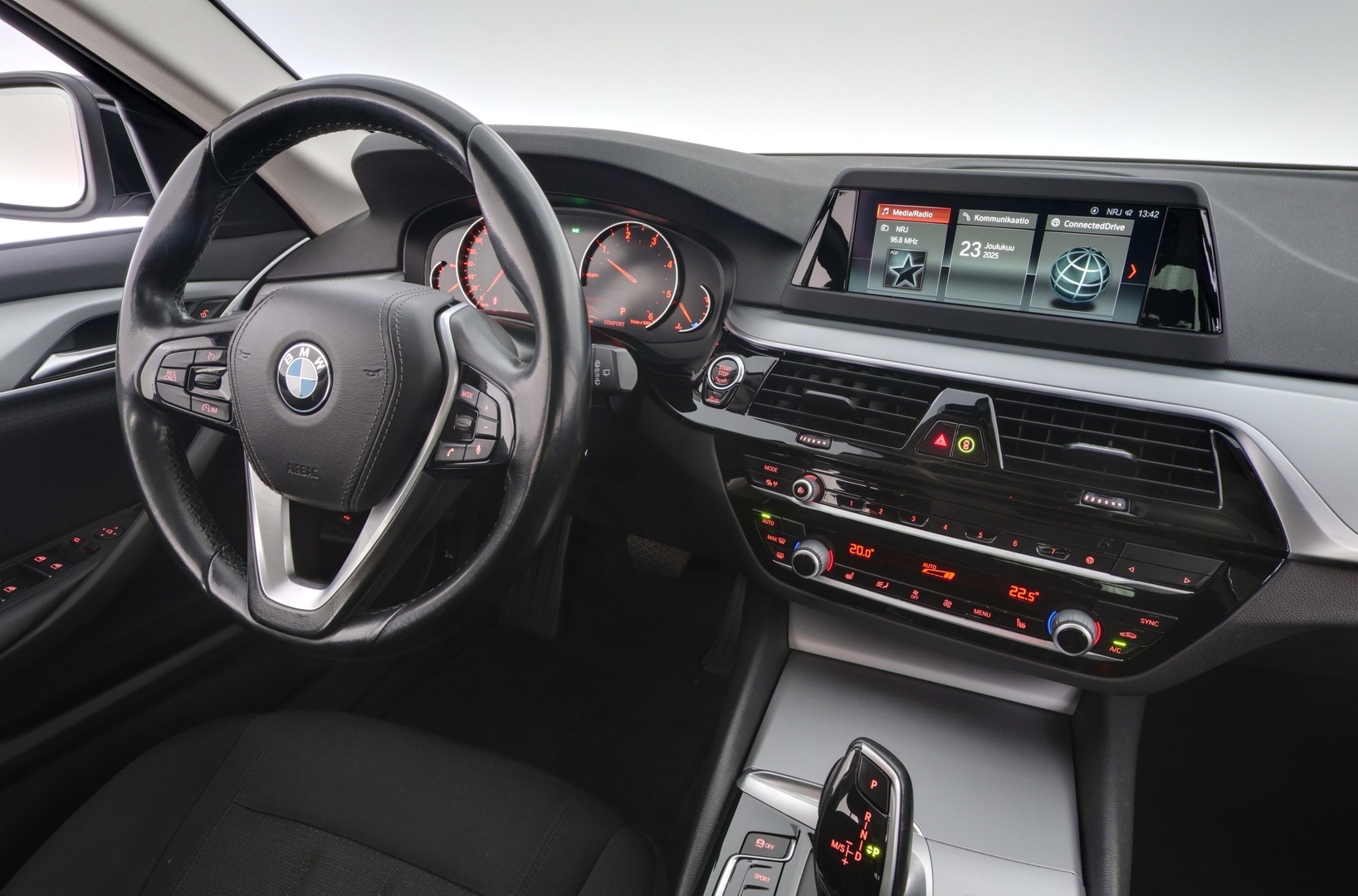 BMW 518 2019