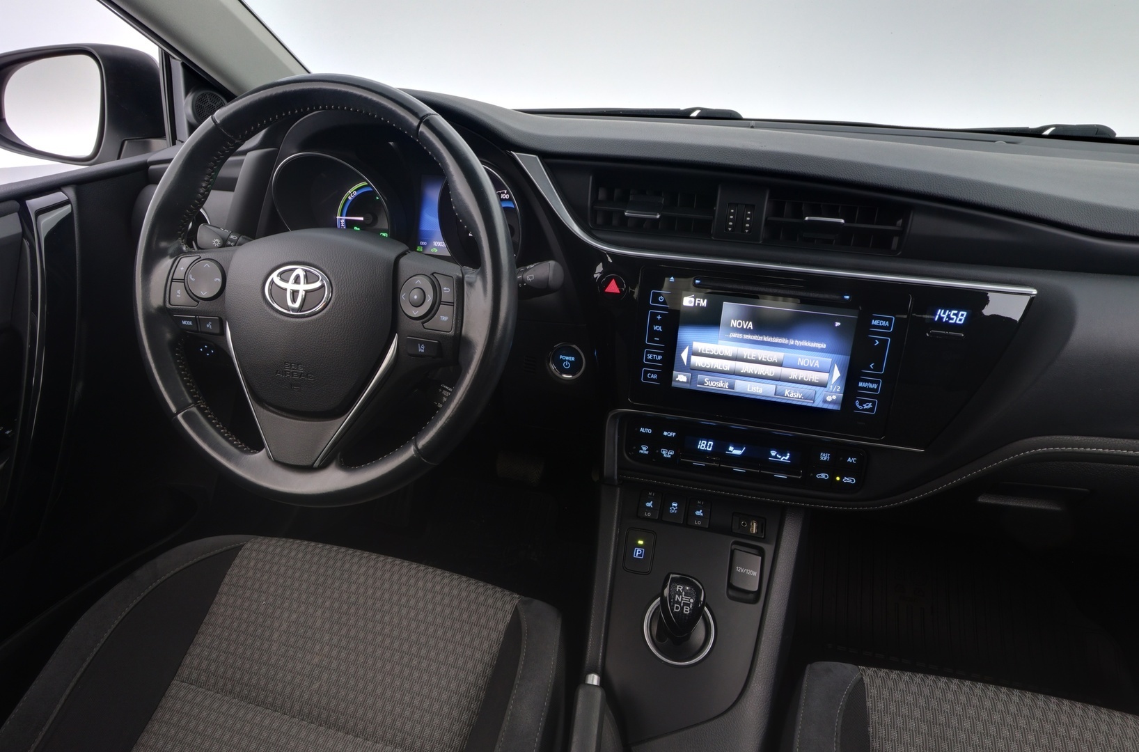 TOYOTA Auris 2019