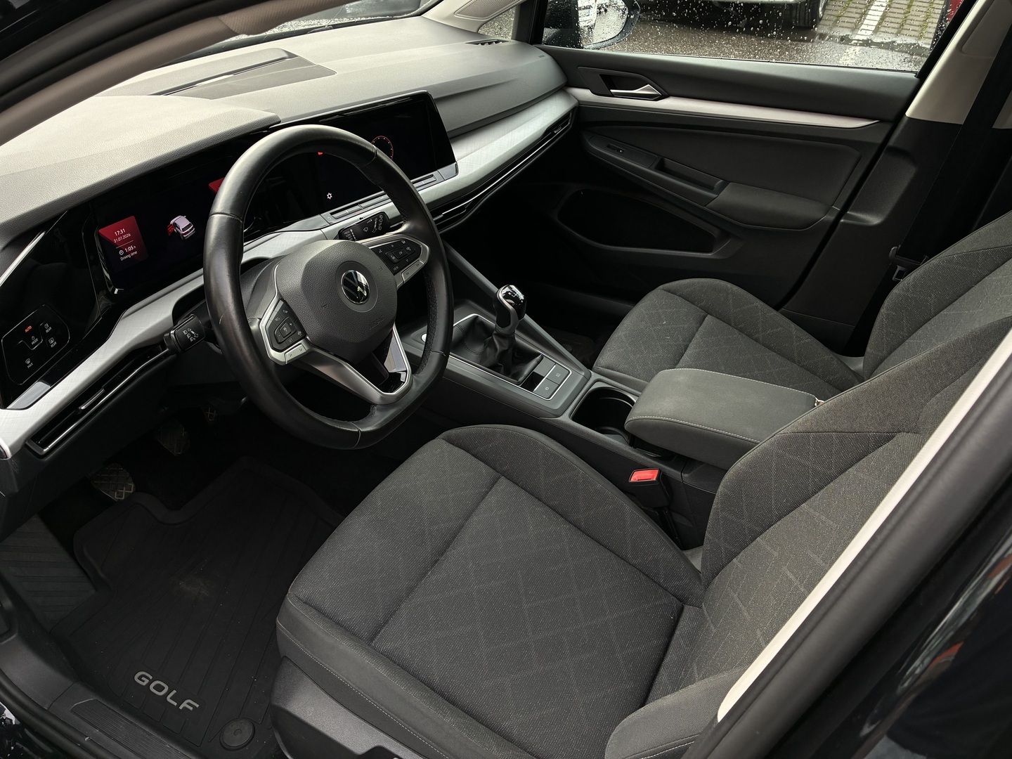 VOLKSWAGEN Golf 2021