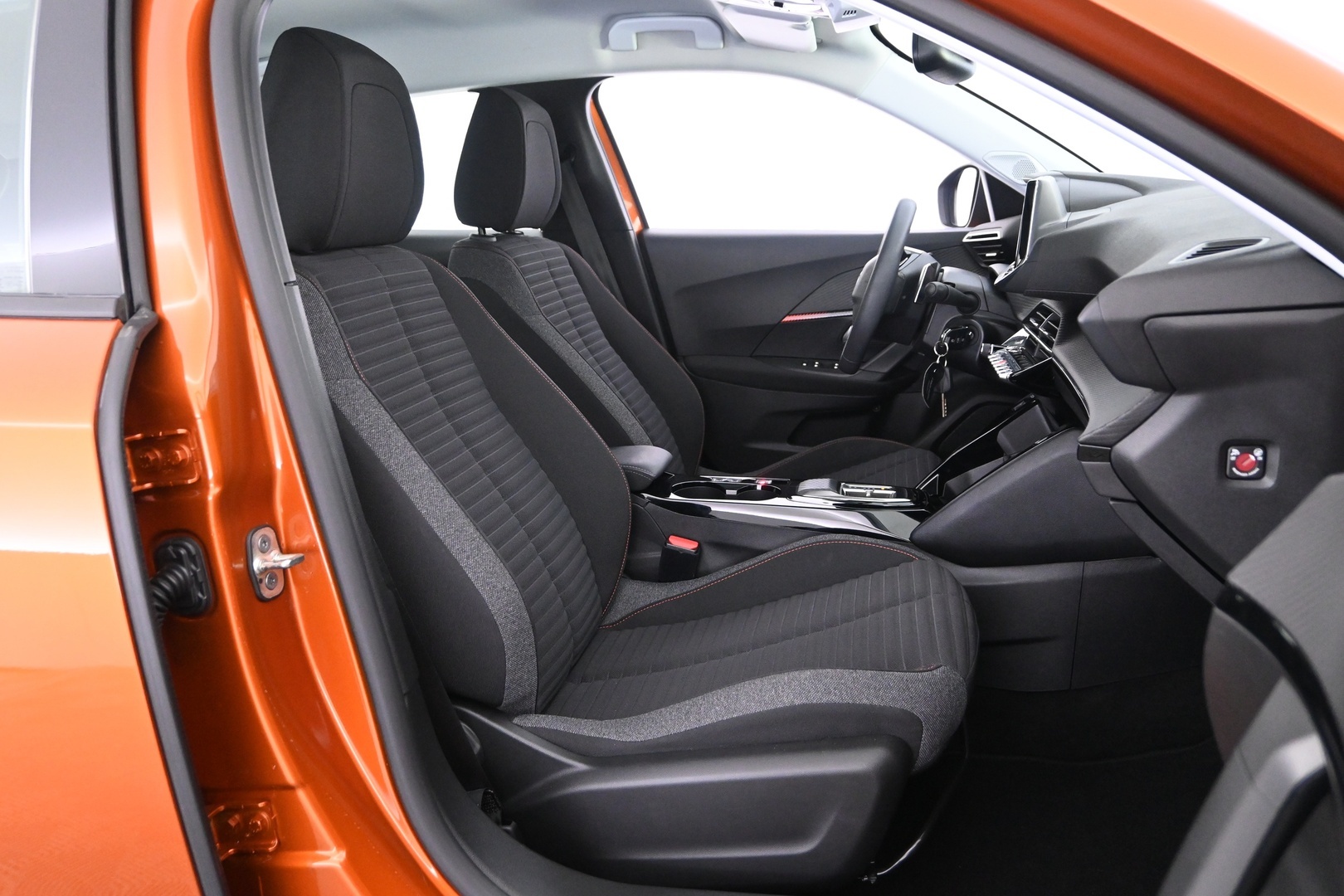 PEUGEOT 2008 2023