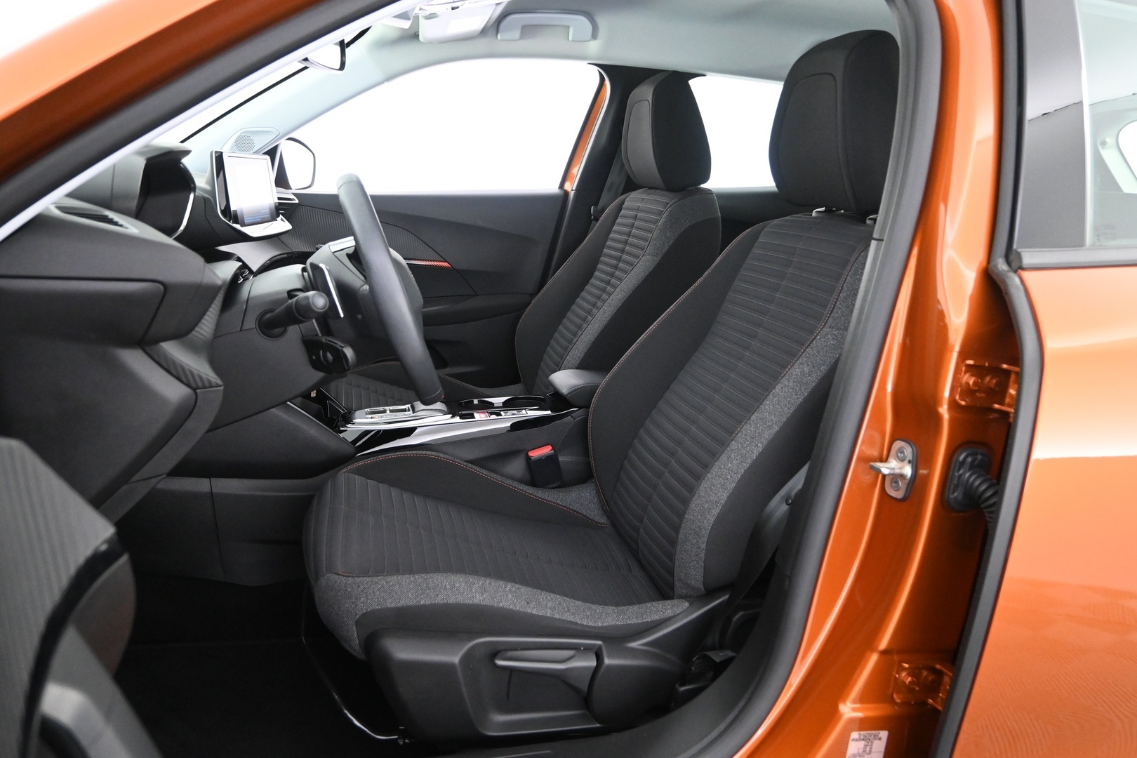 PEUGEOT 2008 2023