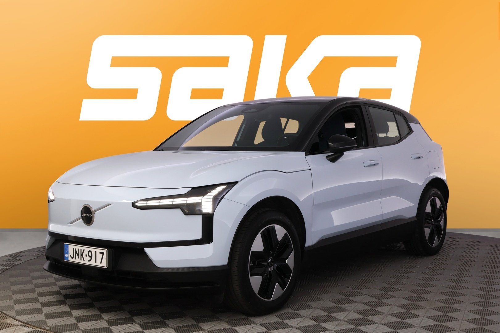 VOLVO EX30 2025