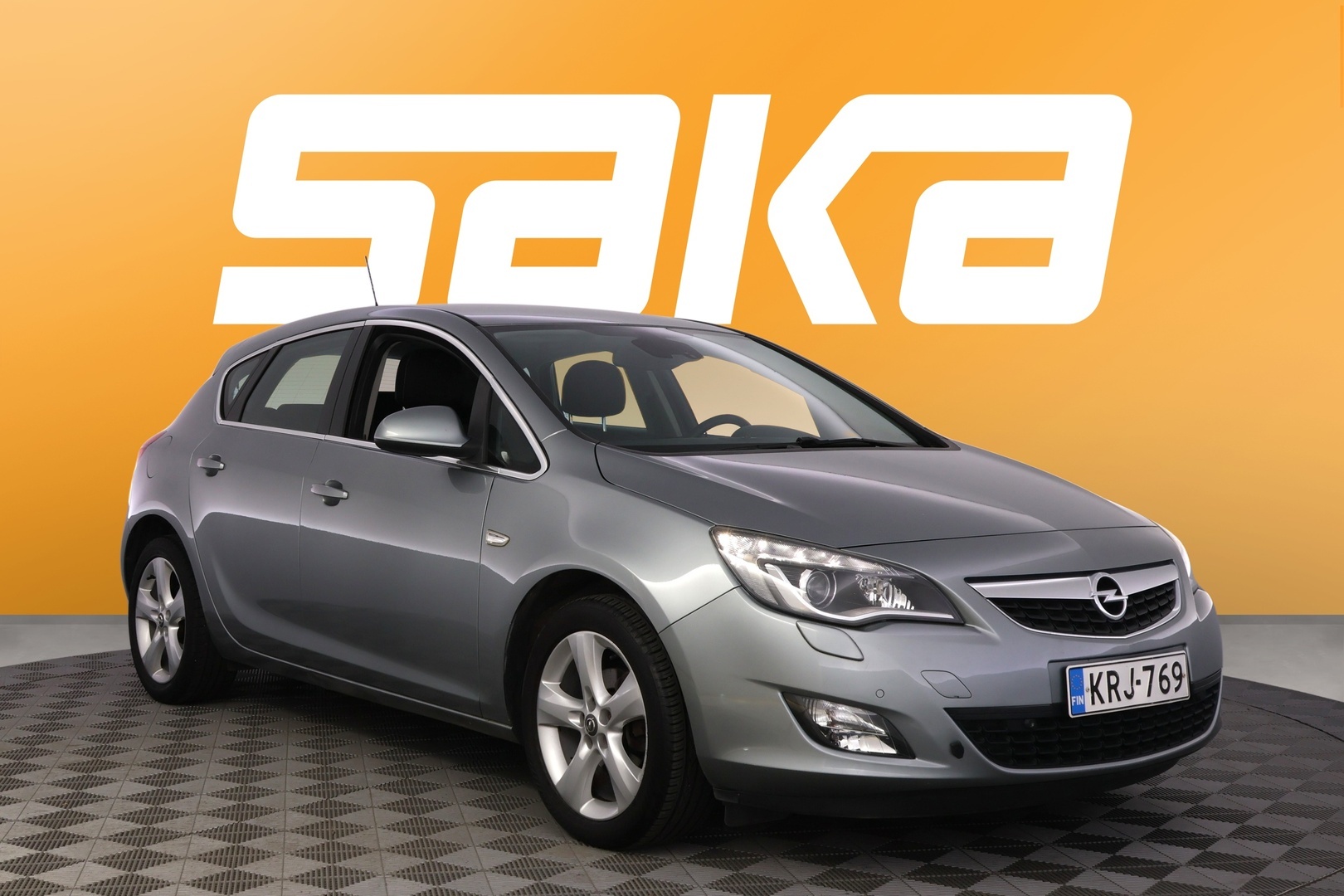 OPEL Astra 2012