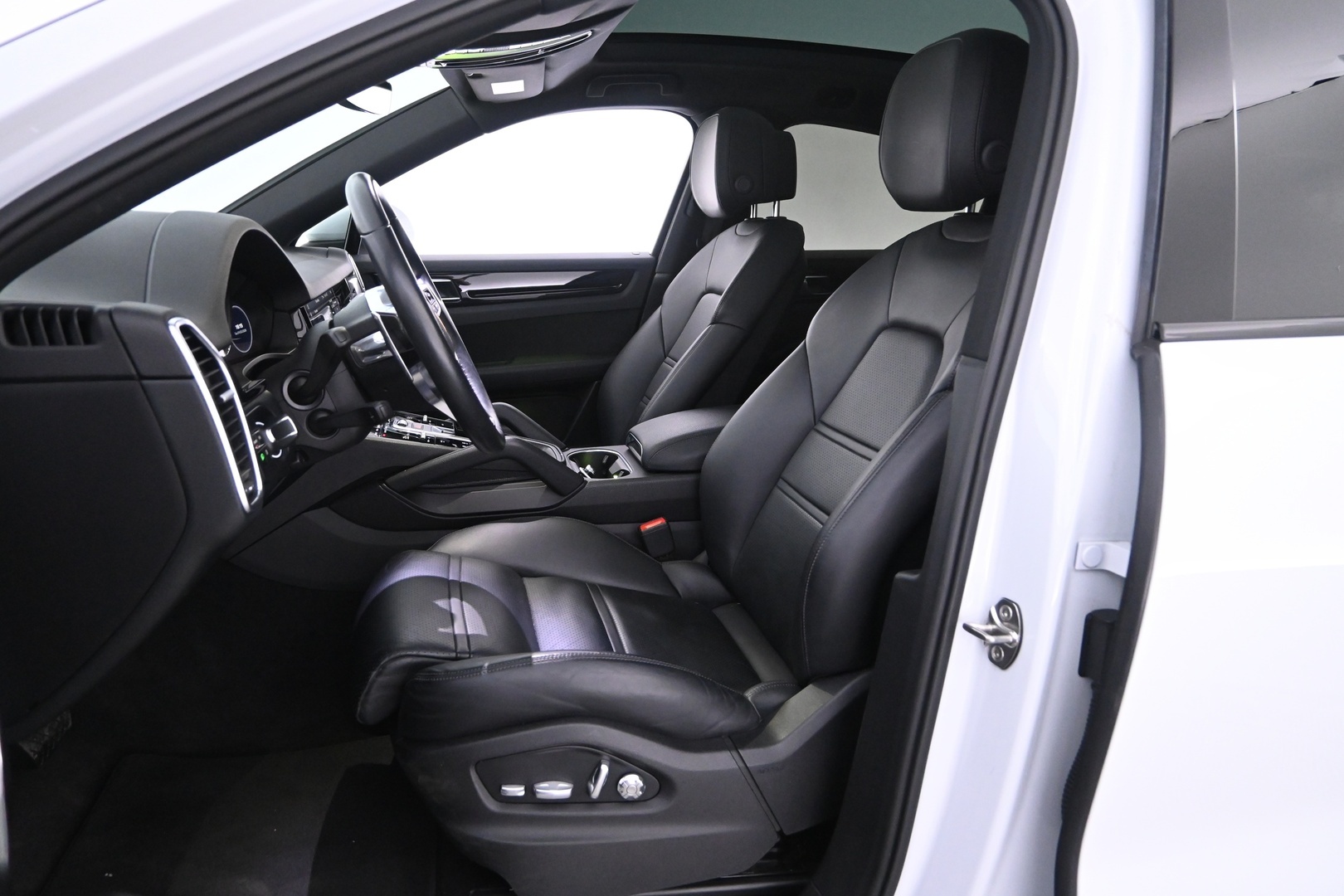 PORSCHE Cayenne 2020