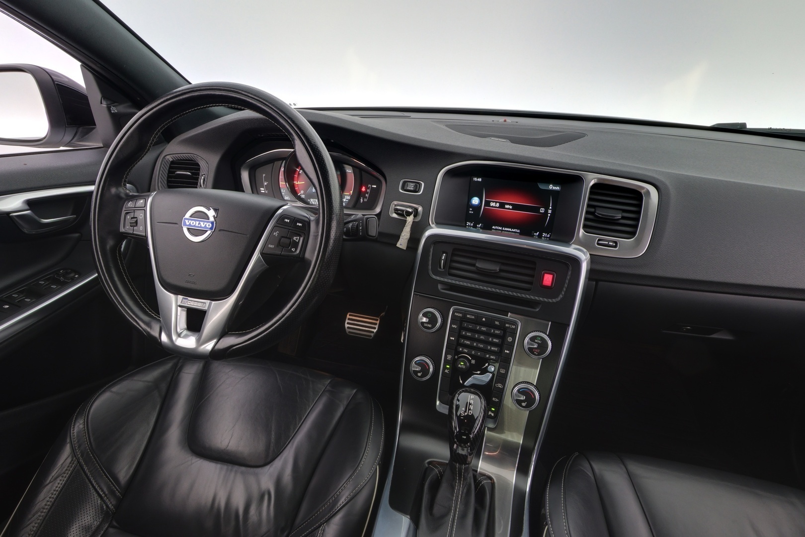 VOLVO S60 2016