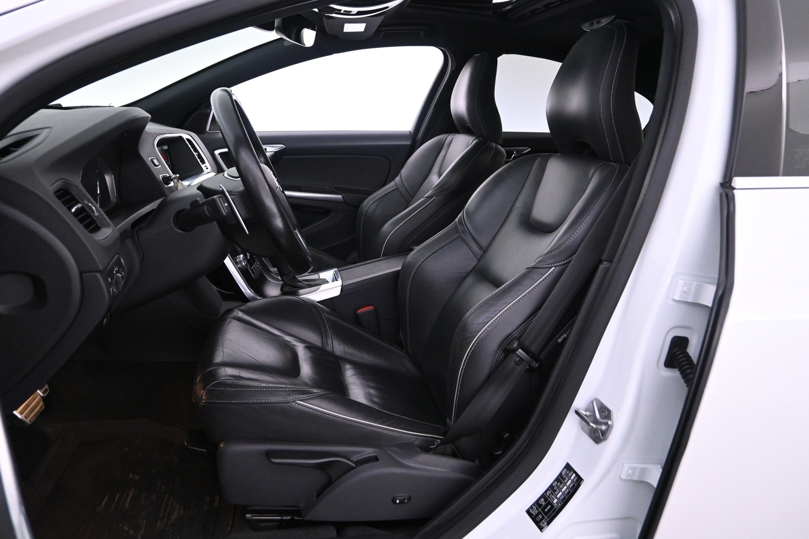 VOLVO S60 2016