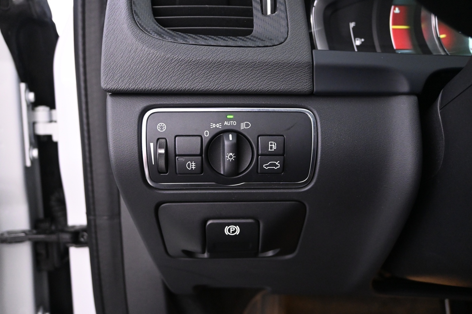 VOLVO S60 2016