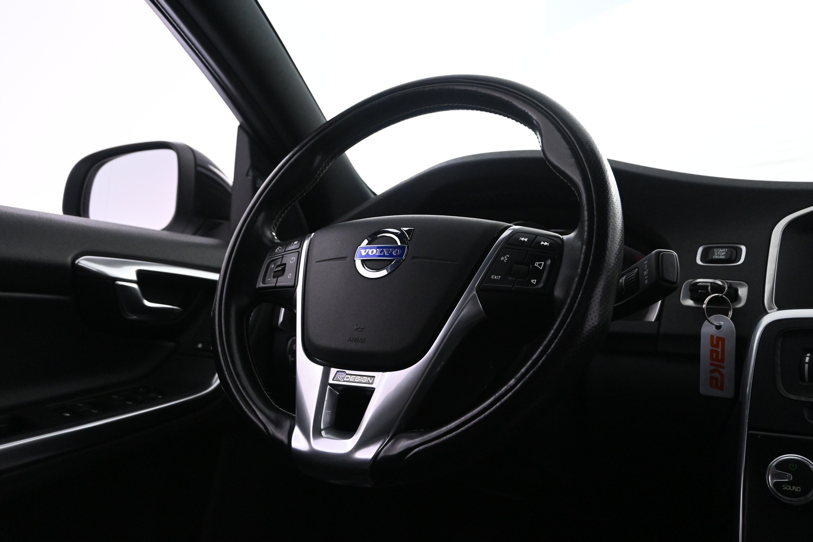 VOLVO S60 2016