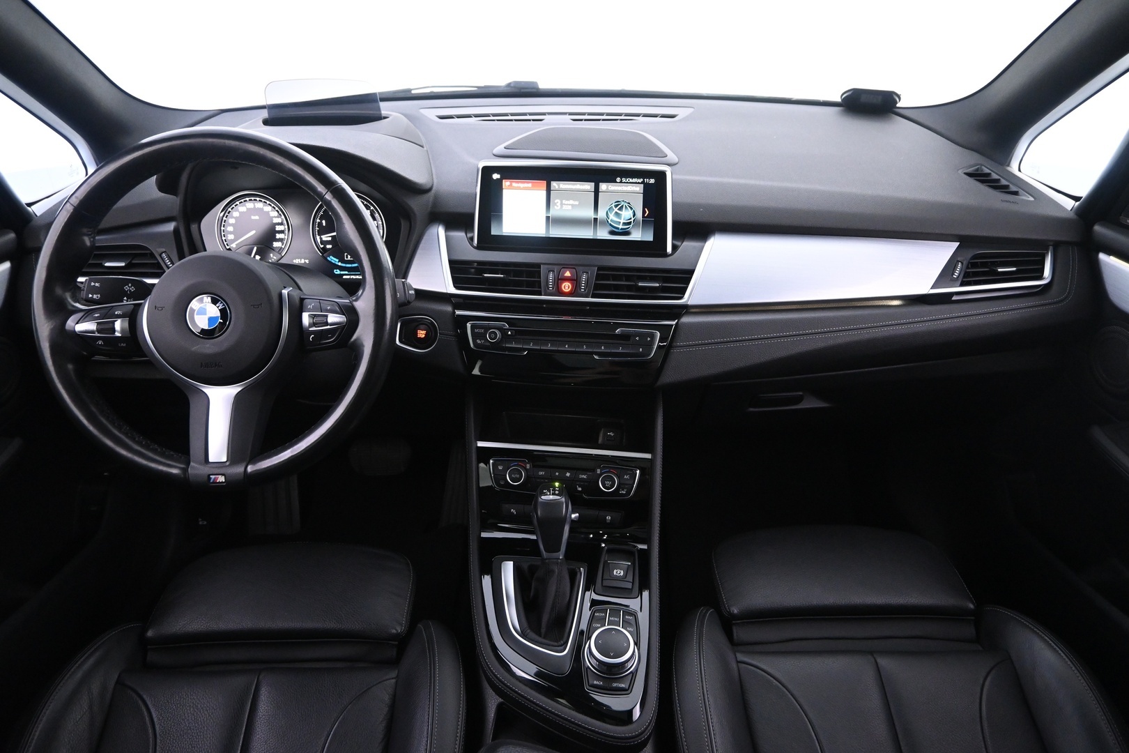 BMW 225 2020