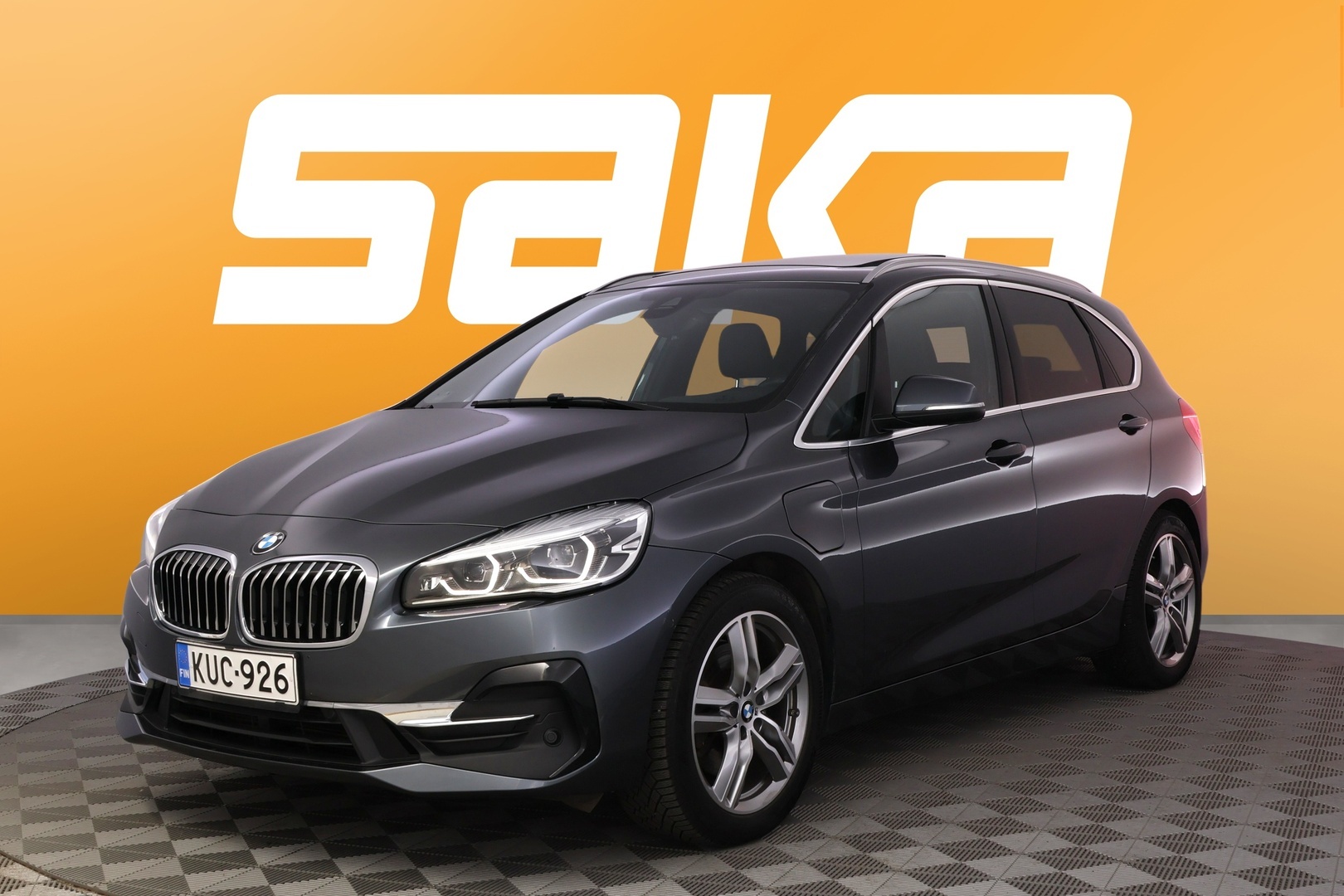 BMW 225 2020