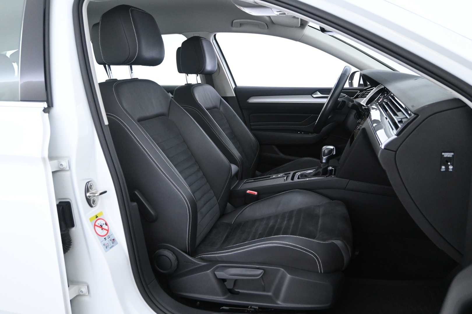 VOLKSWAGEN Passat 2020
