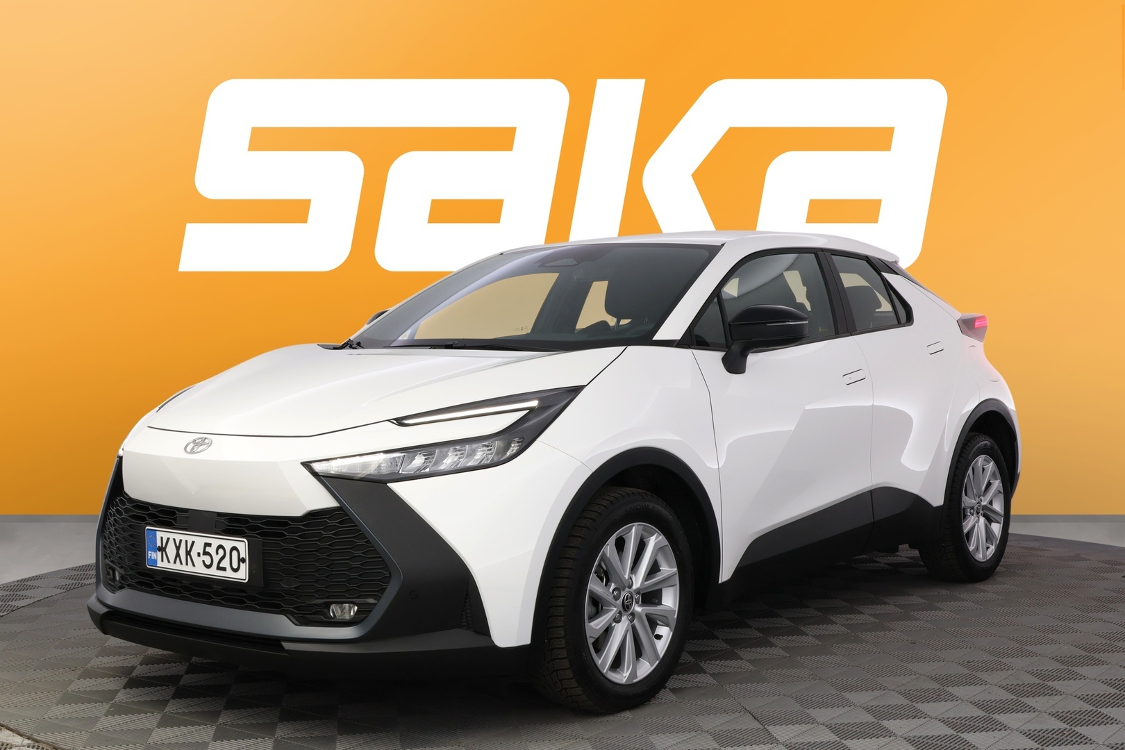 TOYOTA C-HR 2024