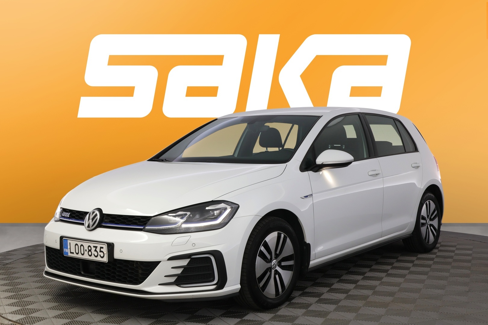 VOLKSWAGEN Golf 2018