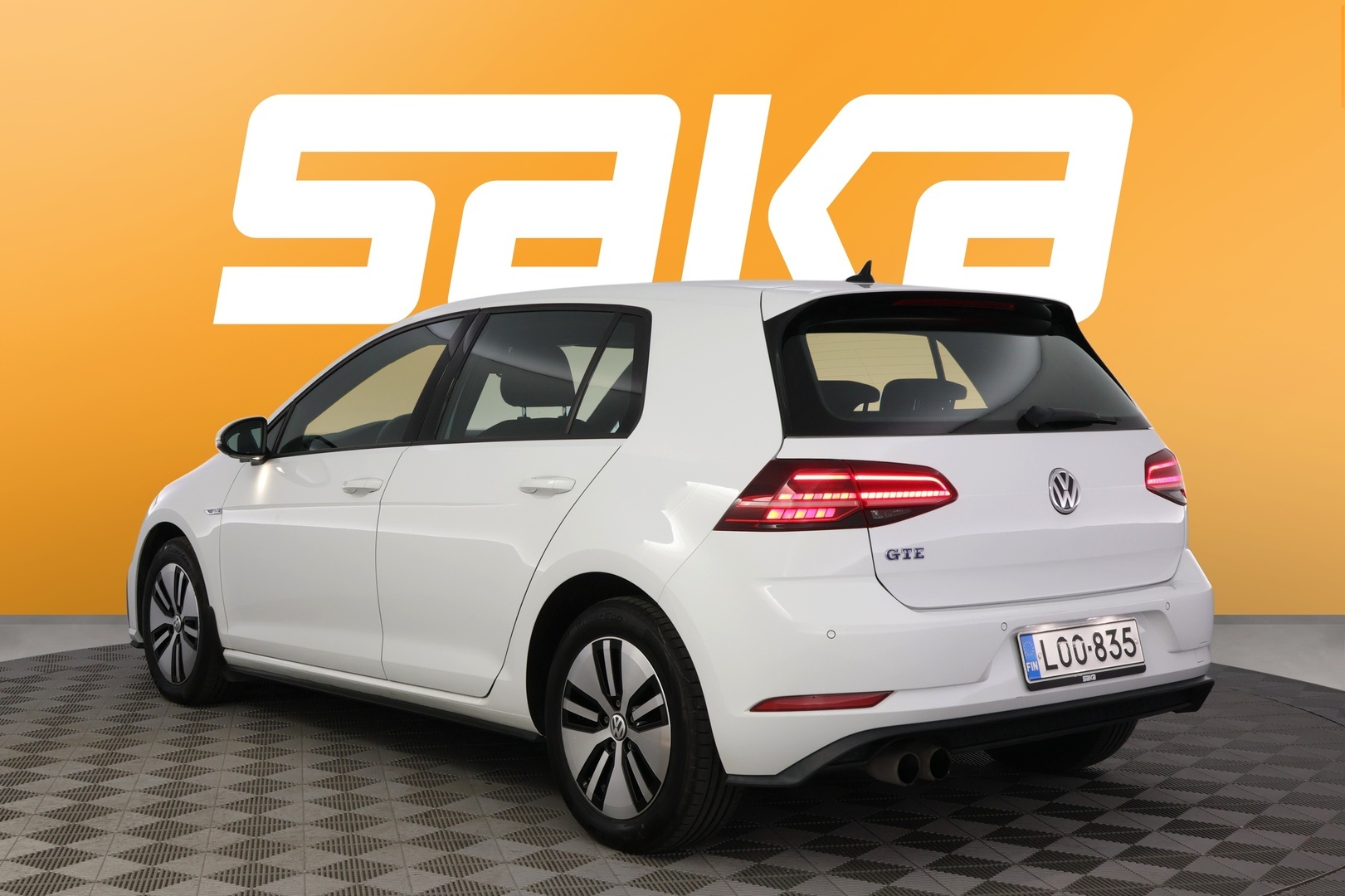 VOLKSWAGEN Golf 2018