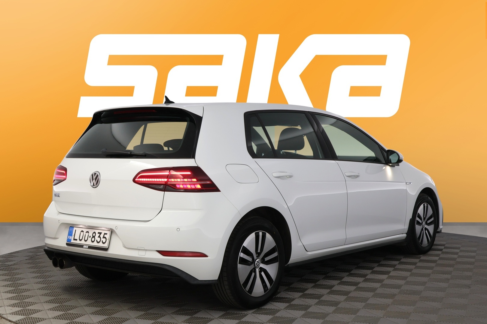 VOLKSWAGEN Golf 2018