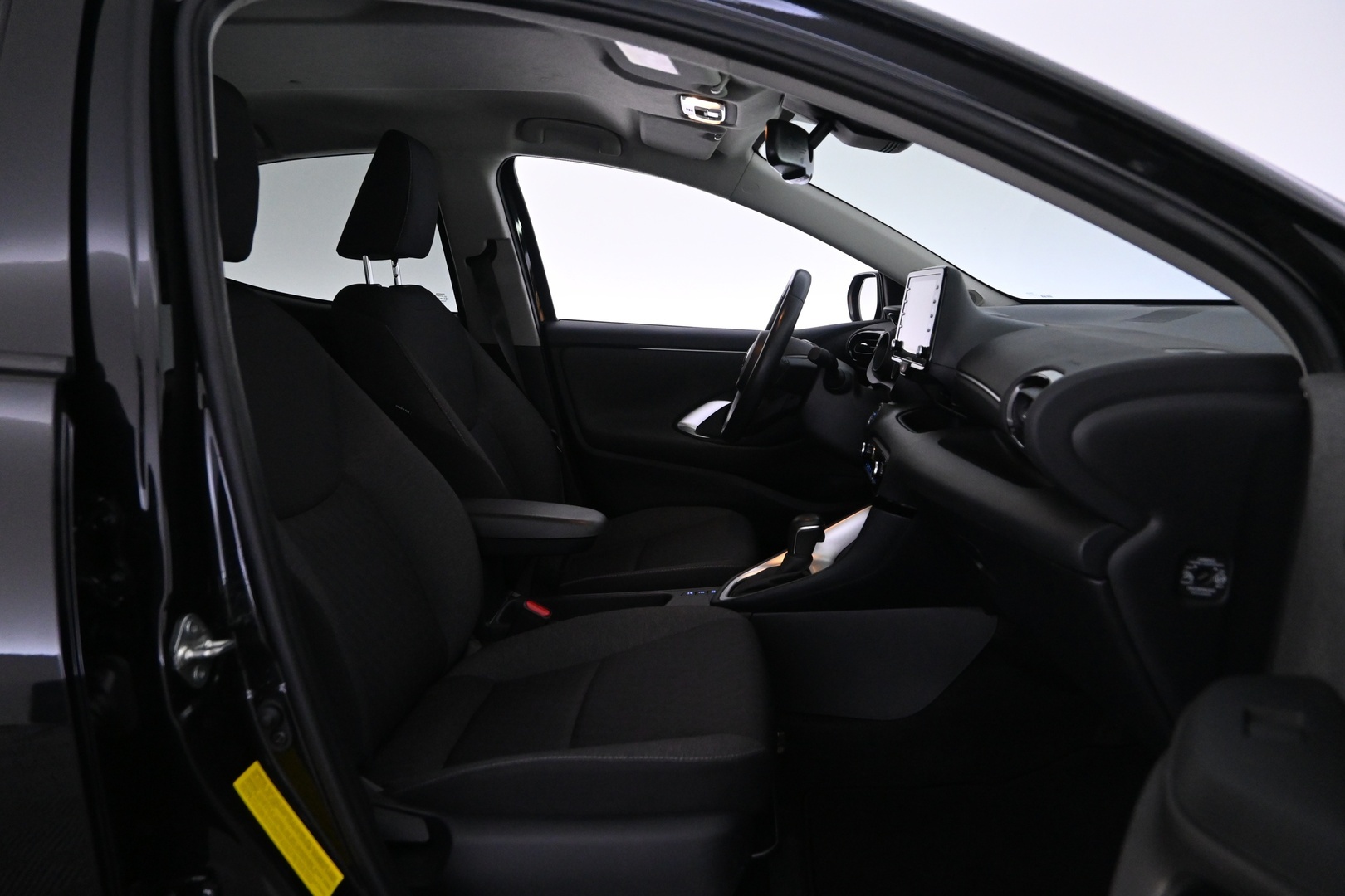 TOYOTA Yaris 2021