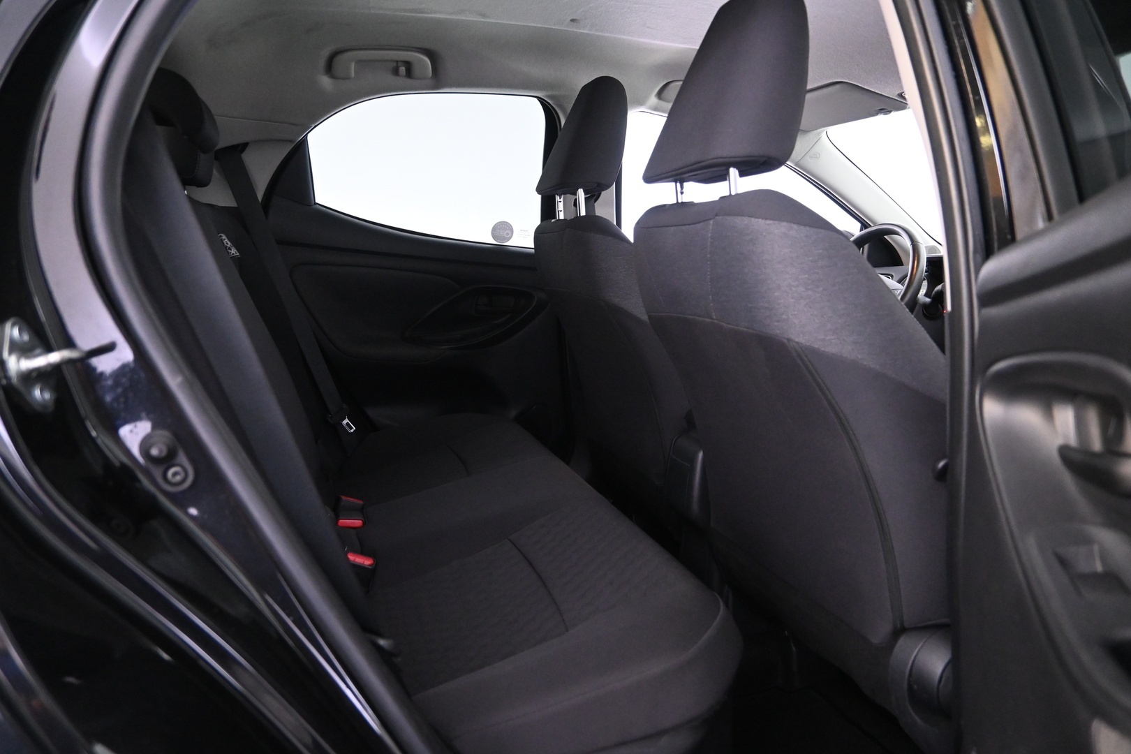TOYOTA Yaris 2021