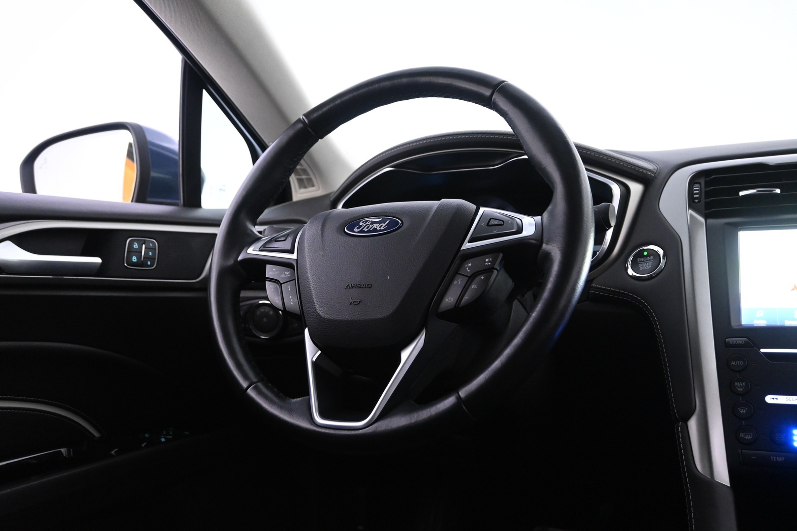 FORD Mondeo 2021