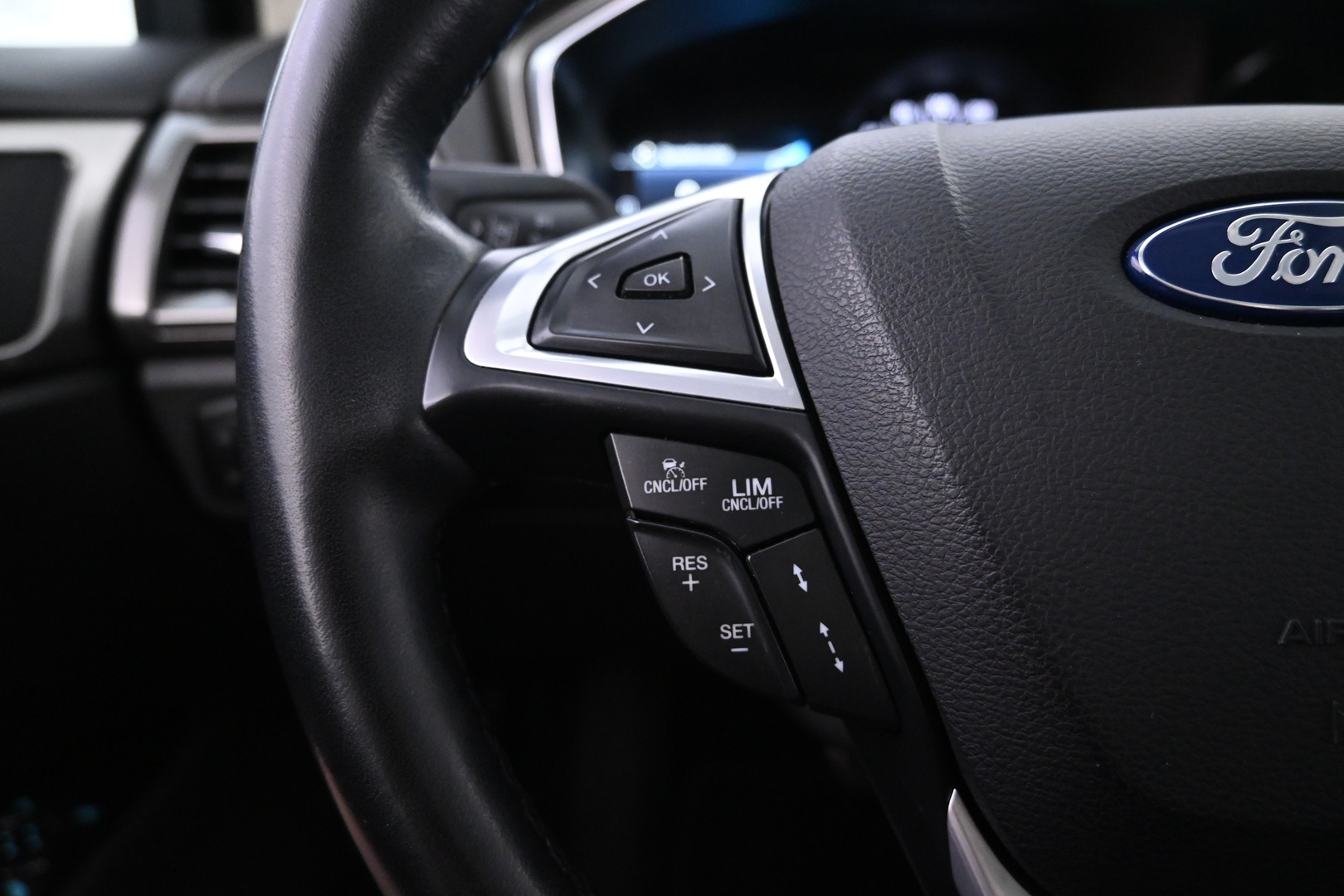 FORD Mondeo 2021