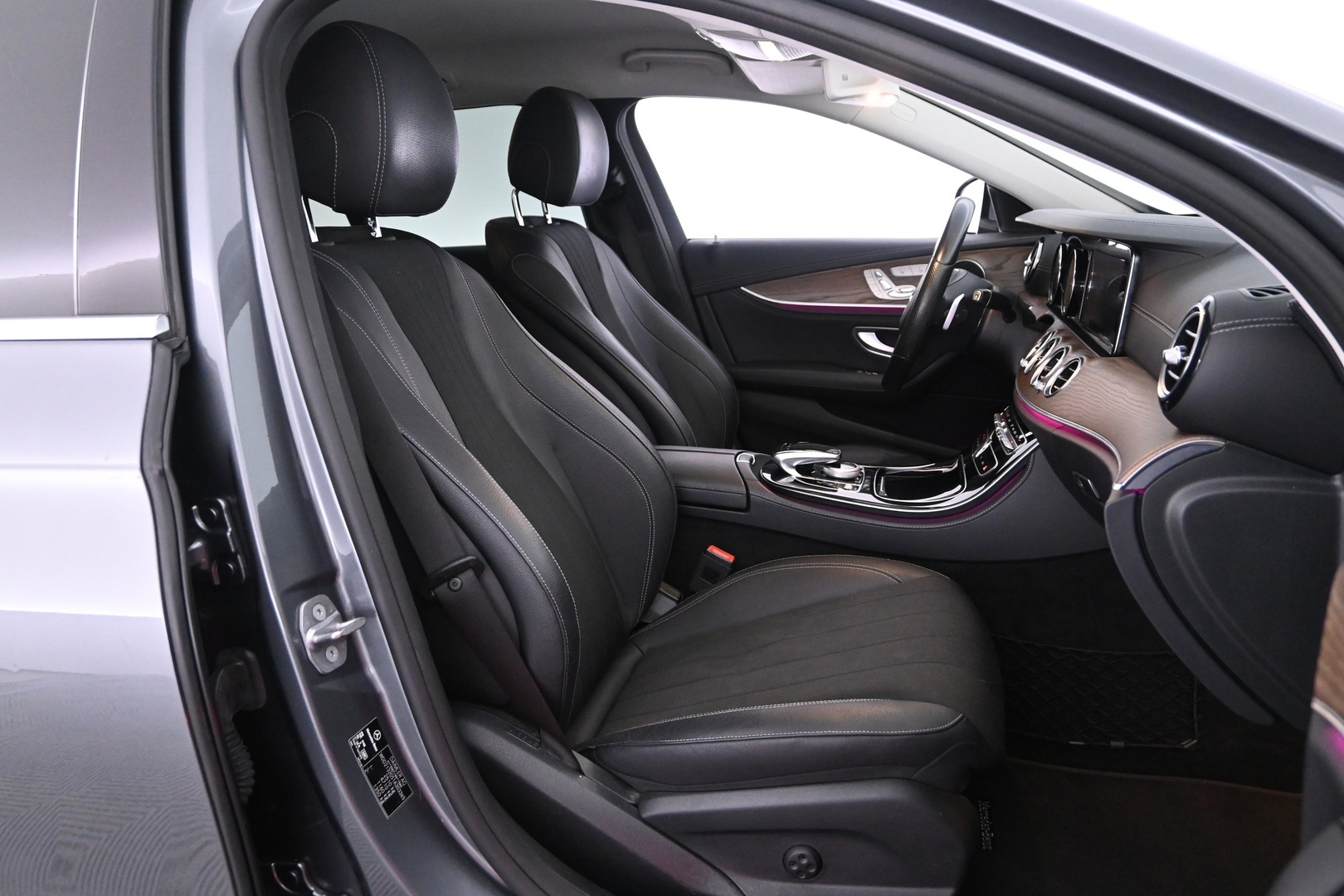 MERCEDES-BENZ E 2017