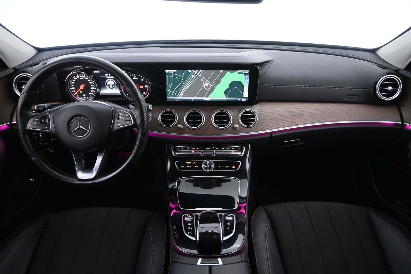 MERCEDES-BENZ E 2017