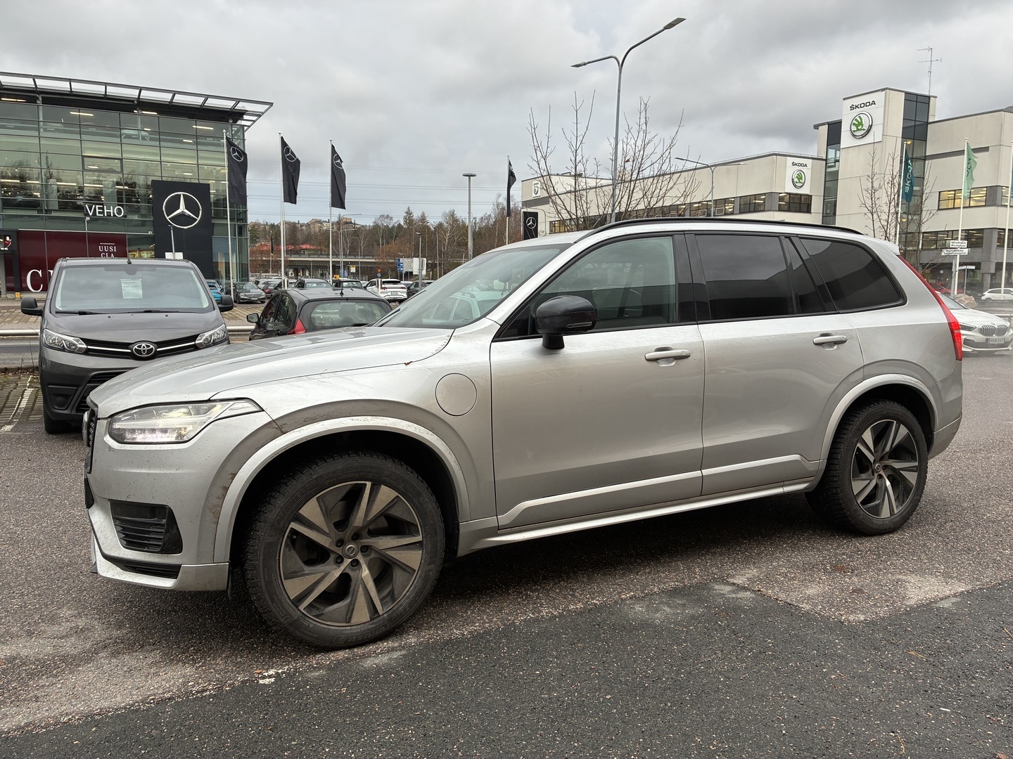 VOLVO XC90 2021