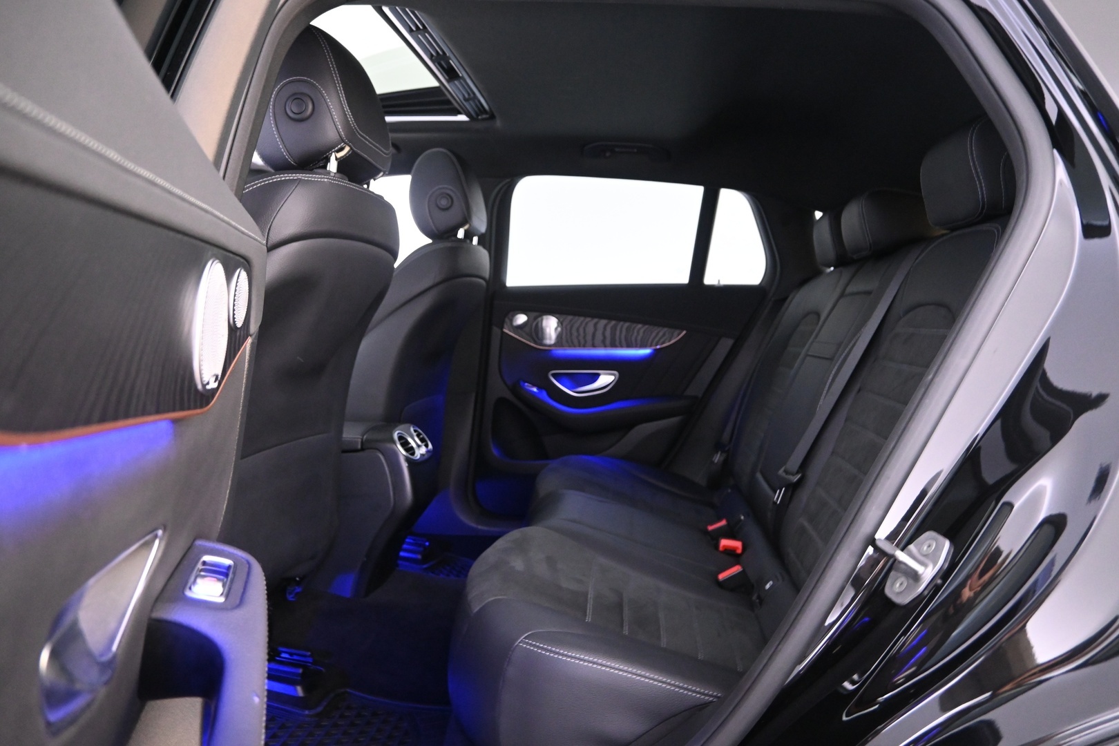 MERCEDES-BENZ EQC 2021