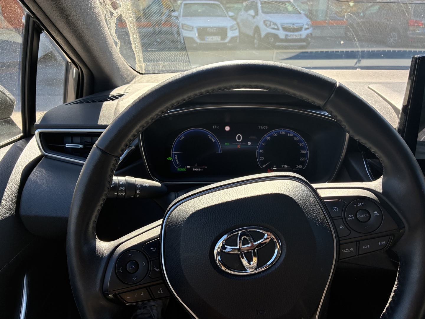 TOYOTA Corolla 2023