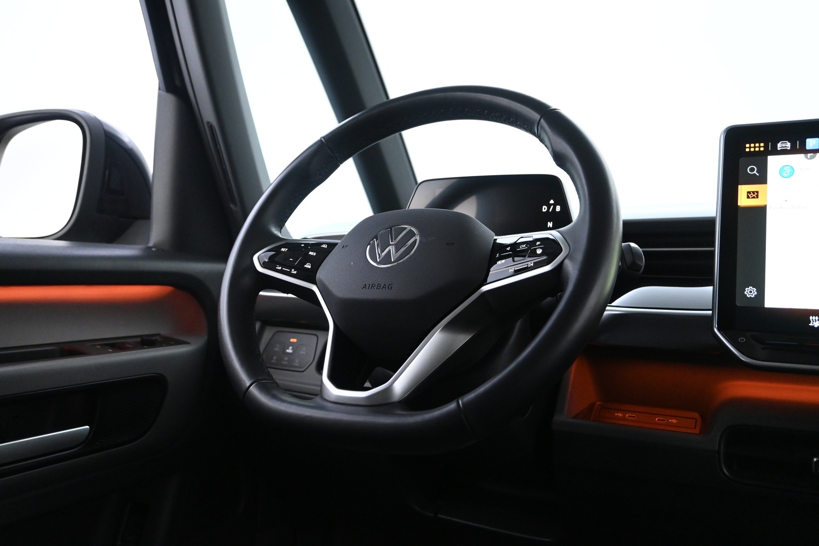 VOLKSWAGEN ID. Buzz 2025