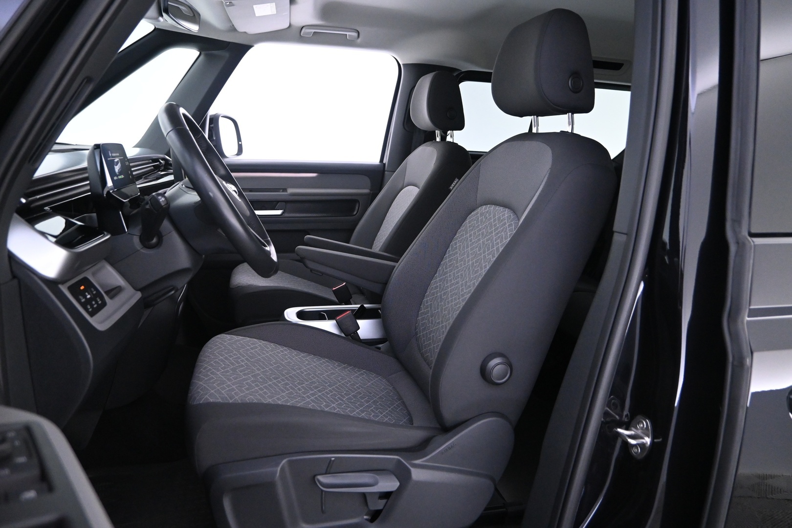 VOLKSWAGEN ID. Buzz 2025