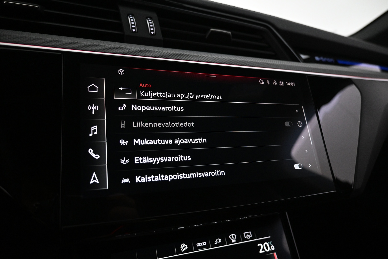 AUDI e-tron 2022