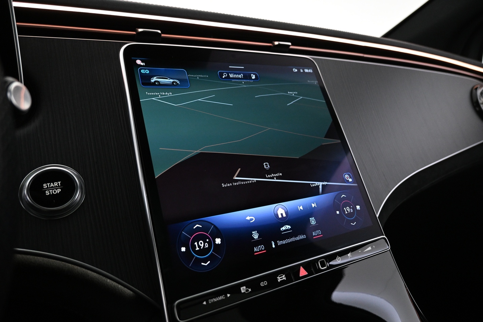 MERCEDES-BENZ EQE SUV 2023