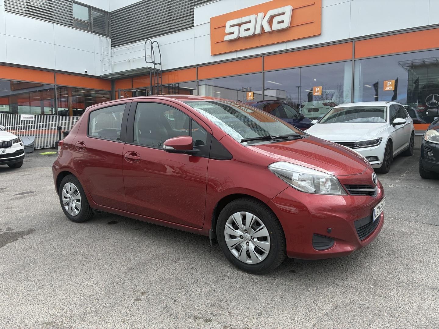 TOYOTA Yaris 2012
