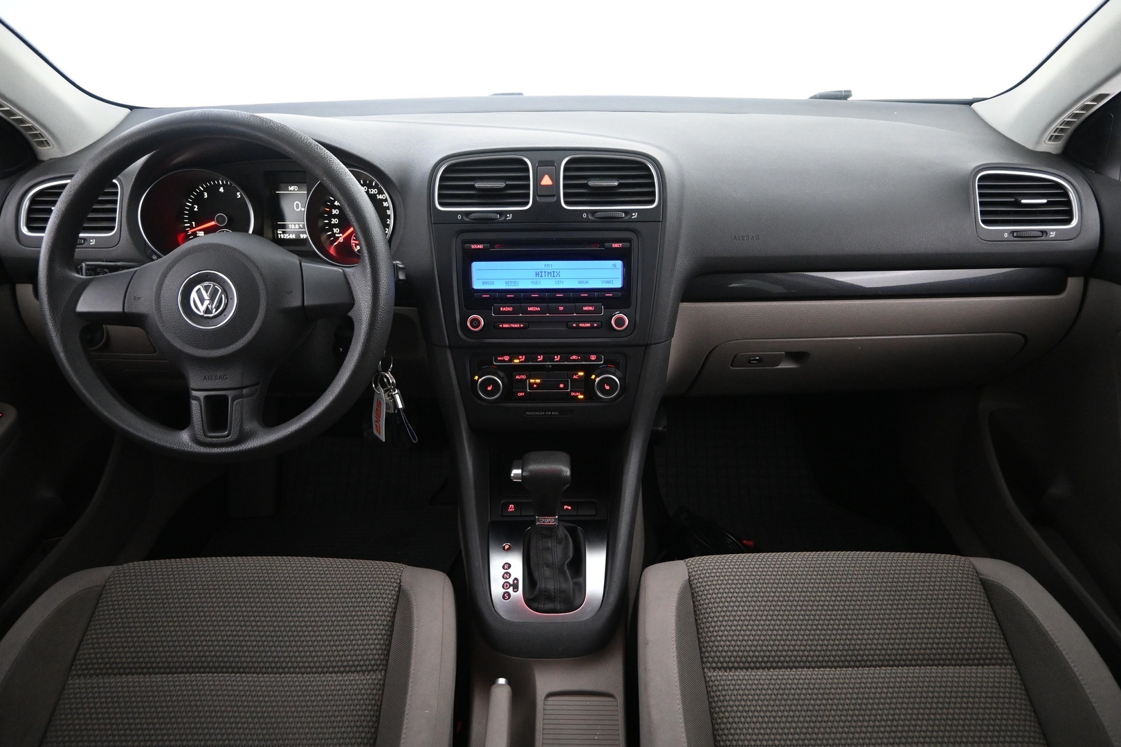 VOLKSWAGEN Golf 2010