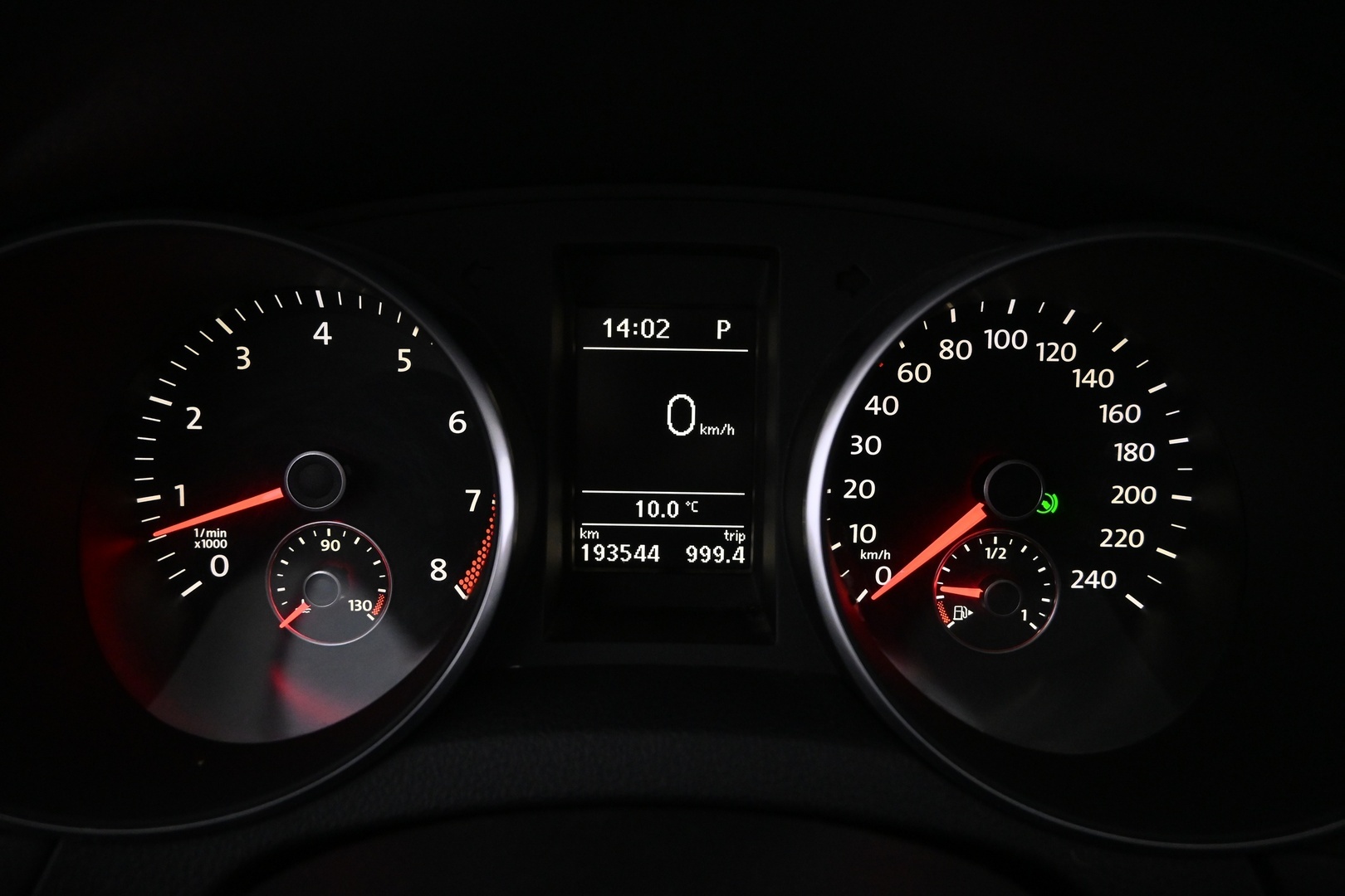 VOLKSWAGEN Golf 2010