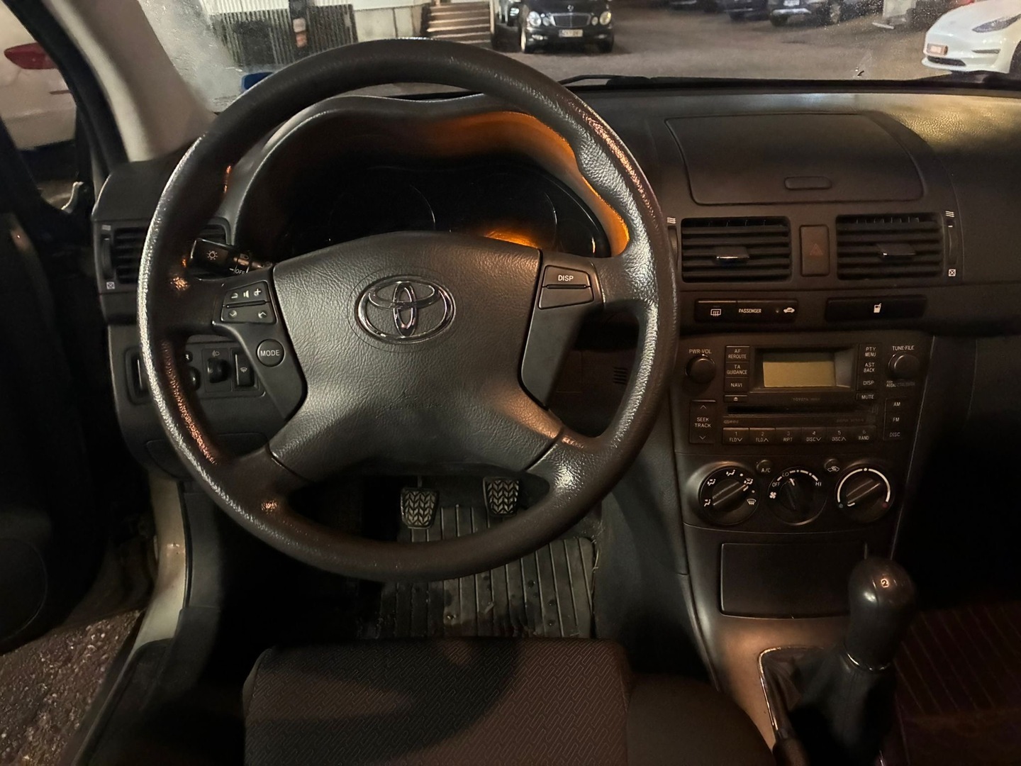 TOYOTA Avensis 2007